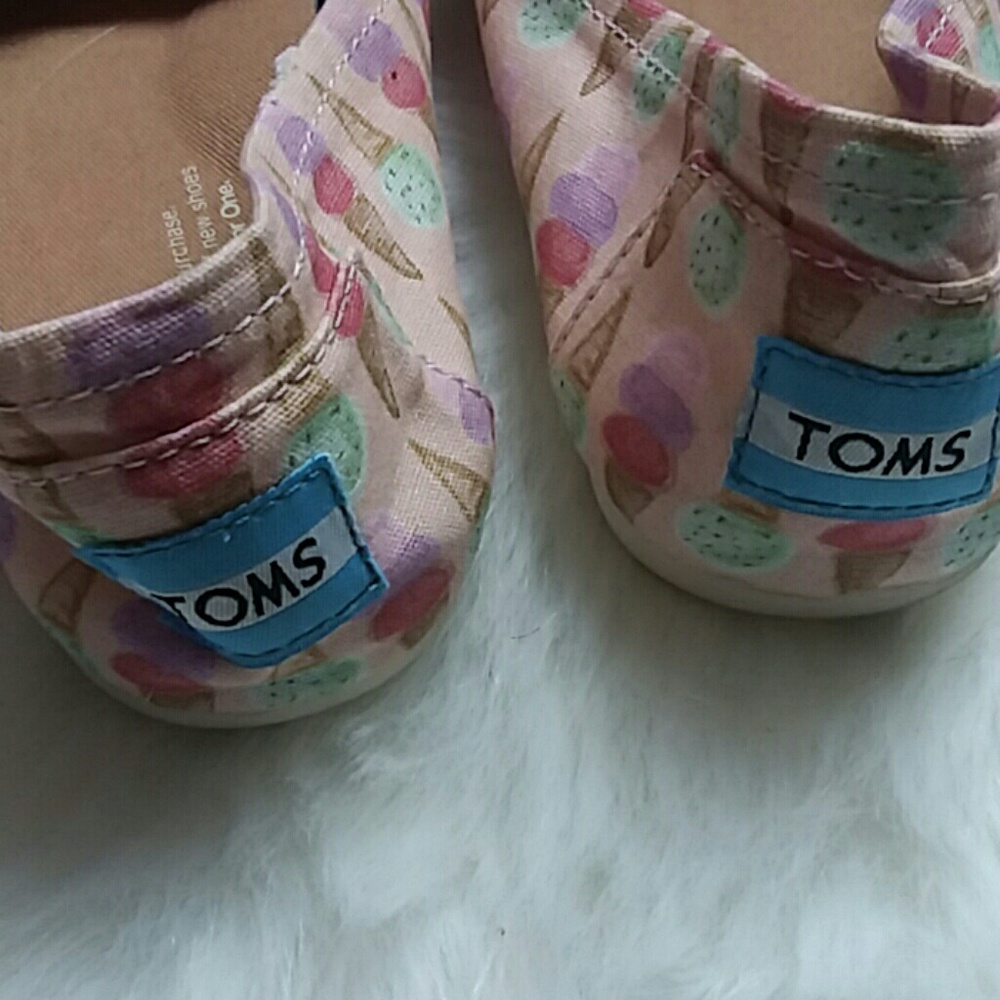 Ice cream cone Toms - Picture 3 of 4